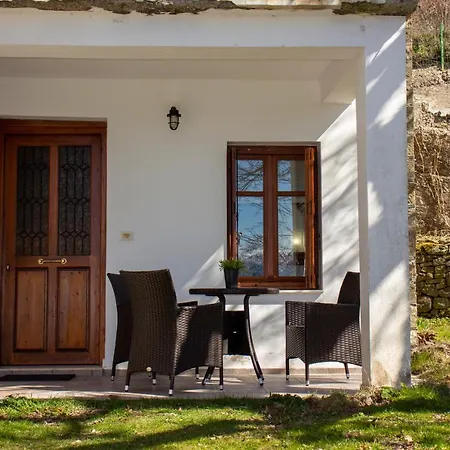 Apartment Private House, Village Miriki